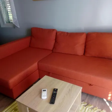 Apartment, Aparments Mendula *